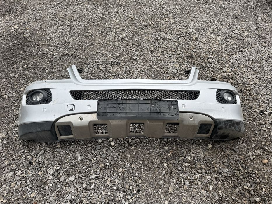 Предна броня за Mercedes ML W164 цвят 775