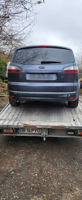 Usa stanga / dreapta Ford Focus Cmax 2009 - pret per bucata