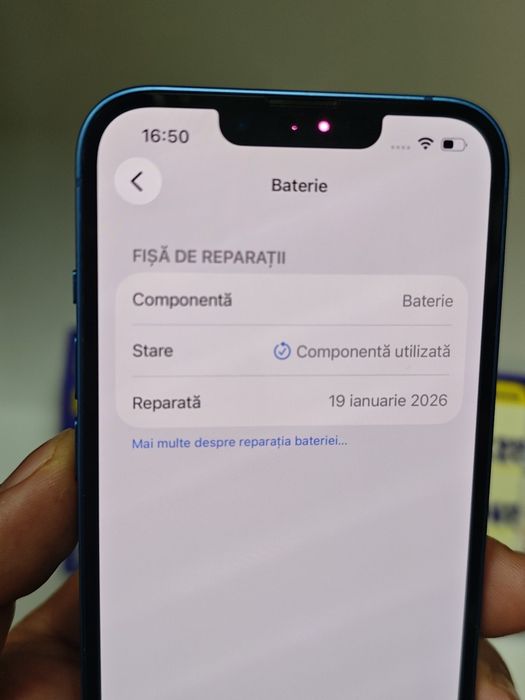 iPhone 13 128 100% baterie schimbata
