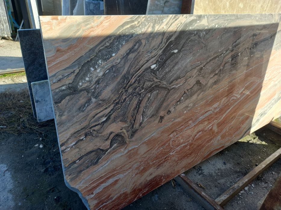 Мрамор  в  Алматы