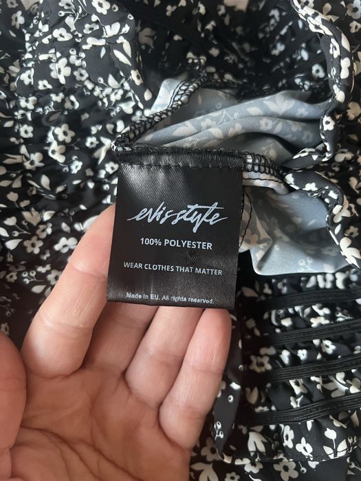 Топ и къси панталони Evis style