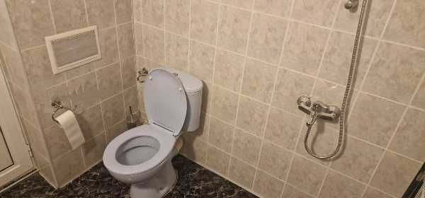 Продава се Тристаен апартамент в Пловдив, Младежки Хълм - 85 кв.м за 1977 €/кв.м - Снимка #5