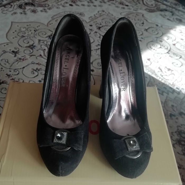 туфли женские модельные.
