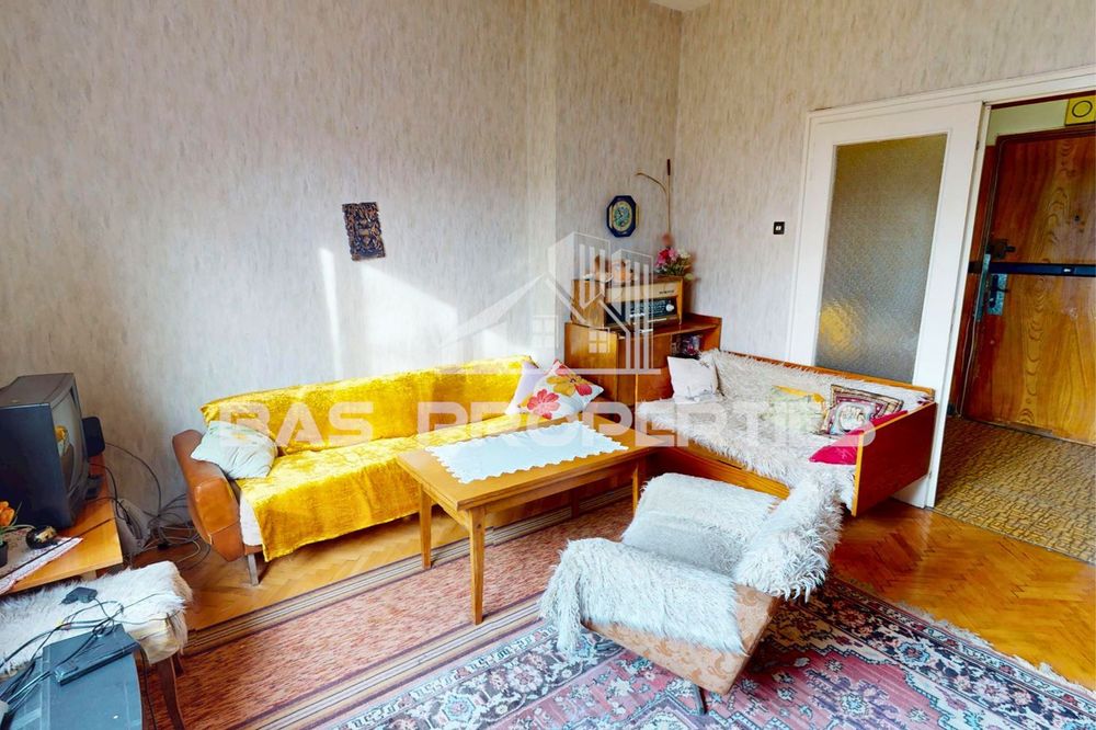 Продава се Тристаен апартамент в София, Гео Милев - 79 кв.м за 1872 €/кв.м - Снимка #2