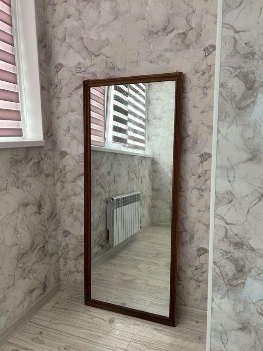 Продается зеркало