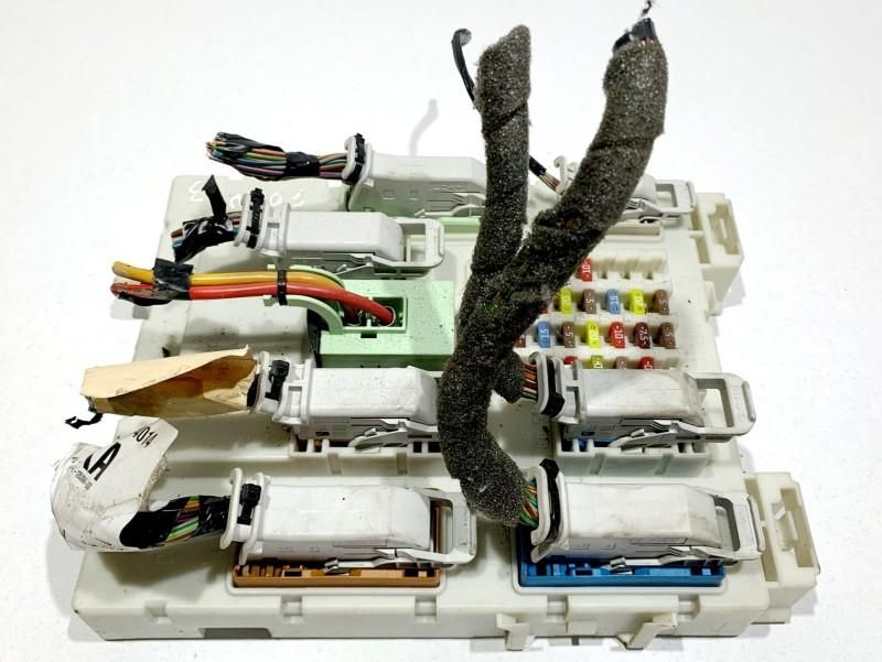 Panou / Tablou sigurante Ford Focus 3 AV6T-9A340-AAA 1.6 tdci; 1.6 tdc