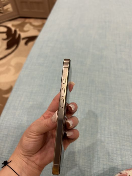 Продам айфон 16pro