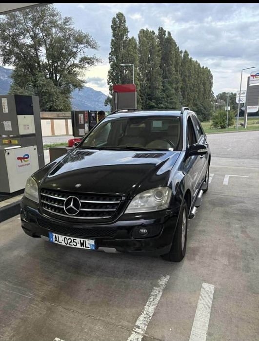 Mercedes-Benz ML 280 - Automatic - -190 Cp

- Stare tehnica si optica ireprosabila
- 3.0 Diesel - Euro 4 - Automatic;
- 4x4 constant
- Climatr