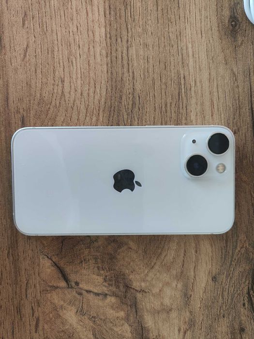Смартфон iPhone 13 mini