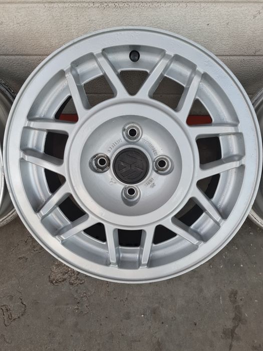 Оригинални джанти за ФОЛКСВАГЕН VW R14 4x100 ET38 6J