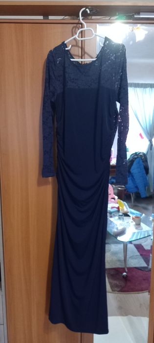 Rochie de seara foarte eleganta