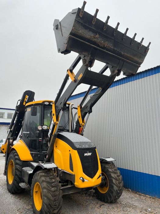 Экскаватор-погрузчик MST M542, 544, 642