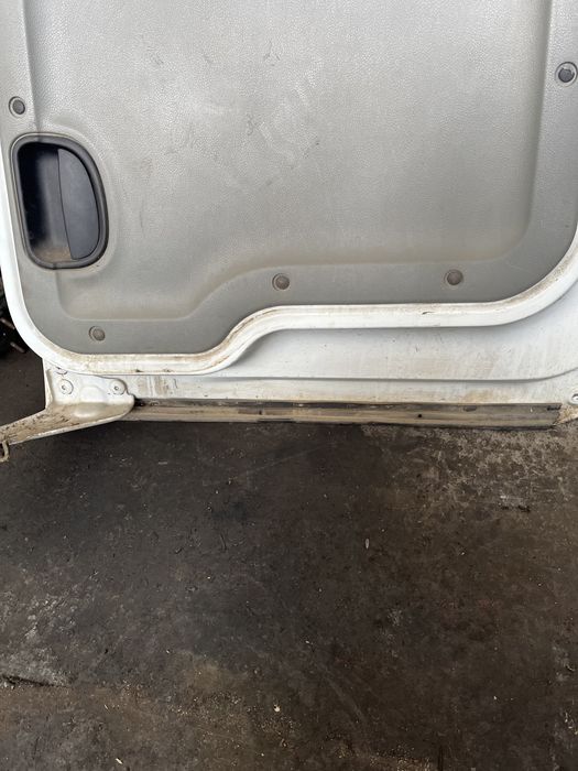 Usa culisanta dreapta Renault Kangoo