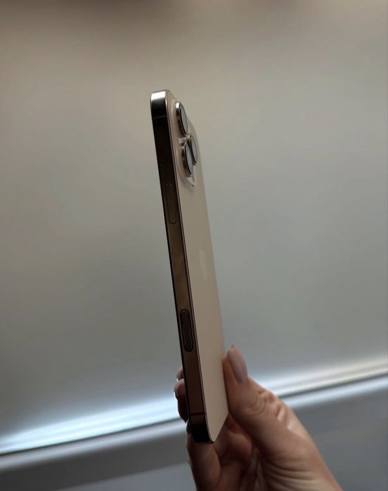 iPhone 16 pro Desert Titanium •Garanție •Stare Impecabilă