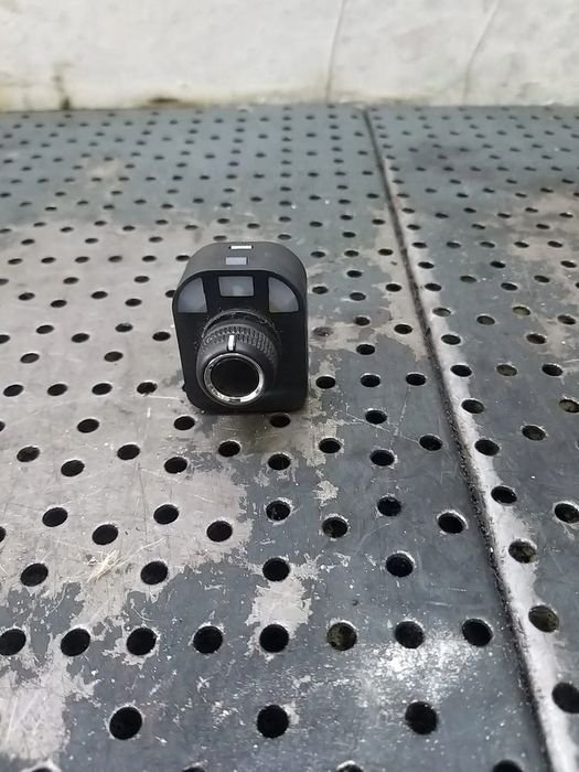 Buton reglaj oglinzi audi a5 8t 8k0959565b