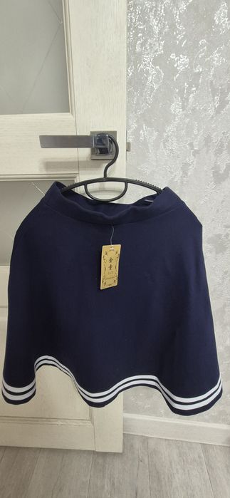 Продам юбку новая 2000т