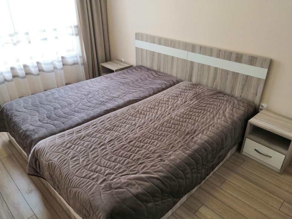 Дава се под наем Двустаен апартамент в Благоевград, Идеален център - 50 кв.м за 340 € - Снимка #6