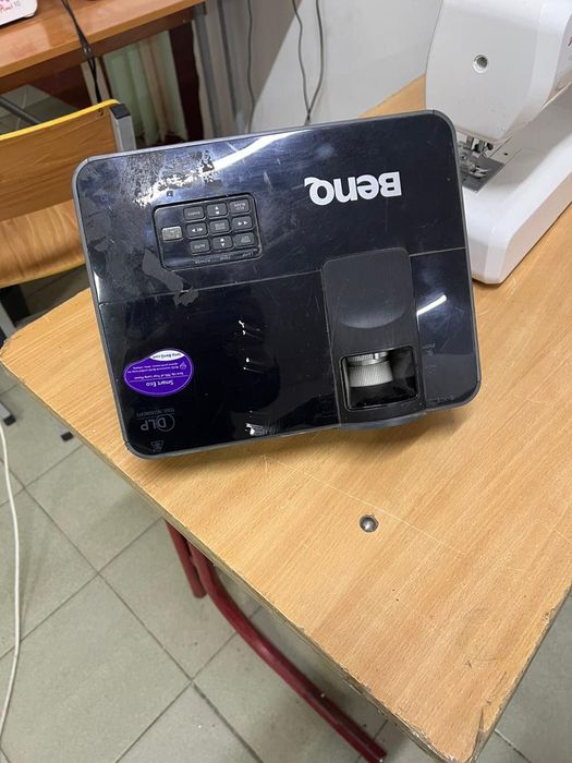 Проектор BenQ б/у