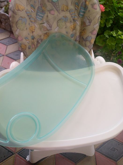 Детский стульчик для кормления.