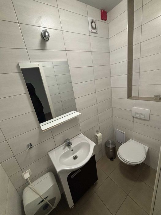 Spatiu comercial /showroom de inchiriat 7 noiembrie