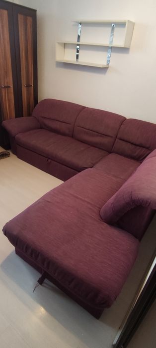 Ъглов разтегателен диван