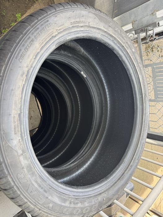 Гуми GoodYear Eagle F1 285/40 R22