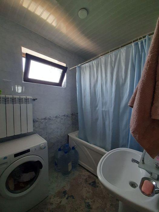 Uy sotiladi Eshonguzar Raysentr