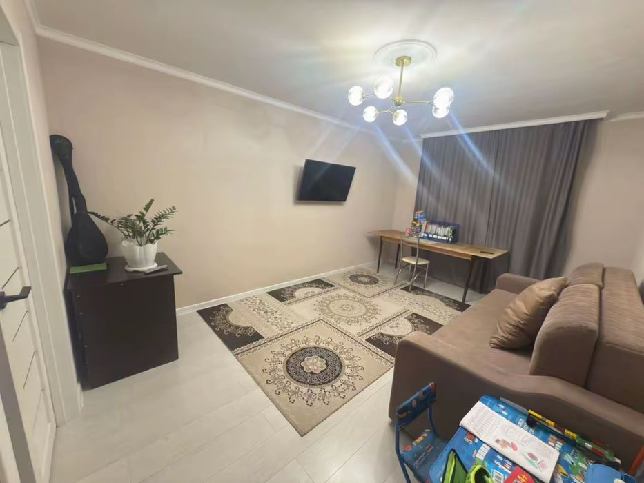 Продам 2х комнатную квартиру