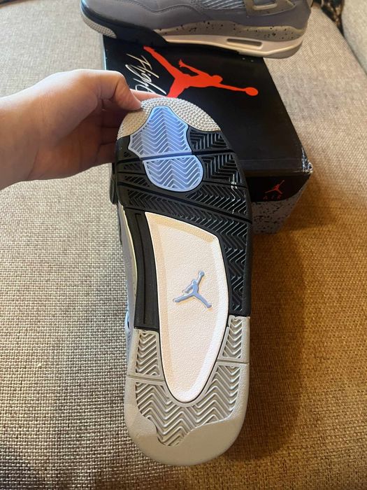 Jordan 4 UNC BLUE