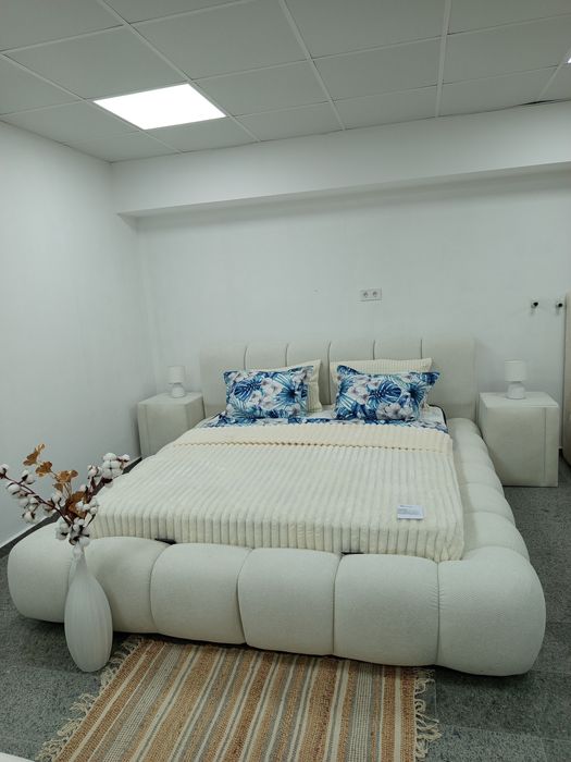 Спални легла и Мека мебел