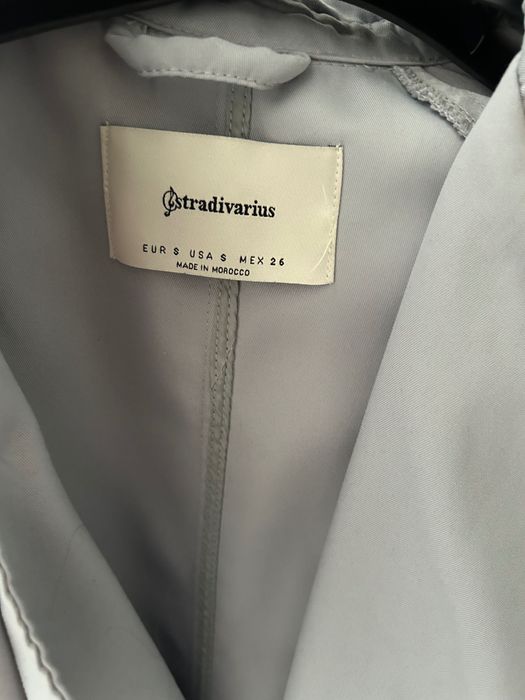 Тренчкот Stradivarius