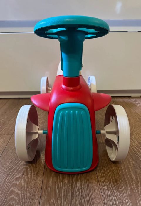 Masinuta copii Clementoni