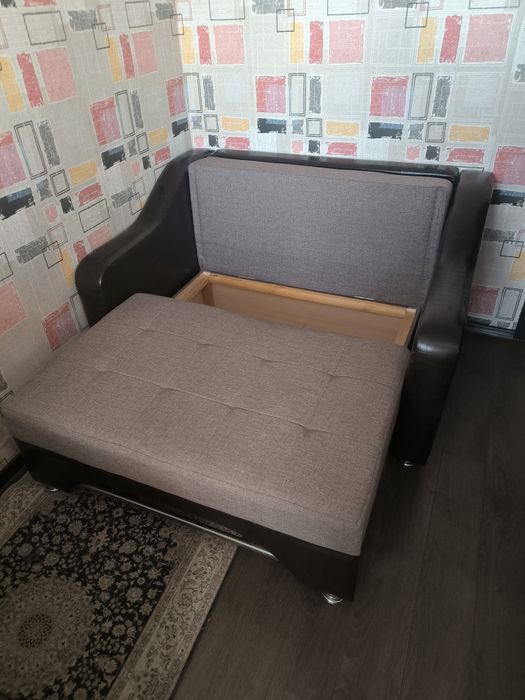 Диванчик 140х108