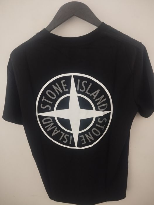 Stone island Спортни екипи.Пролетни и летни (къс ръкав къси панталони)