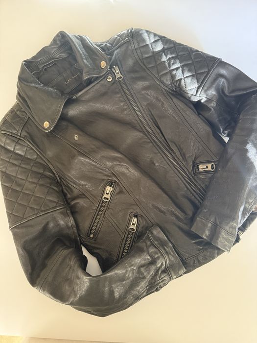 Яке от естествена кожа на Zara