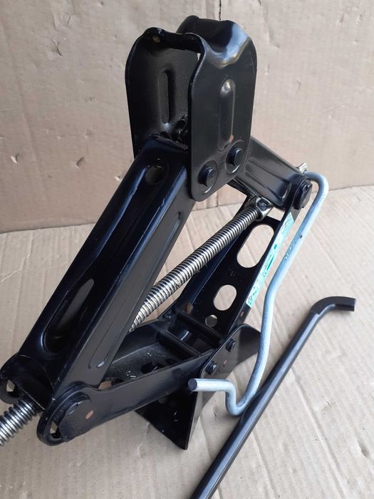 Cric,cheie de roti PEUGEOT 5008, 3008, 2008, CITROEN DS7, C5 Aircross
