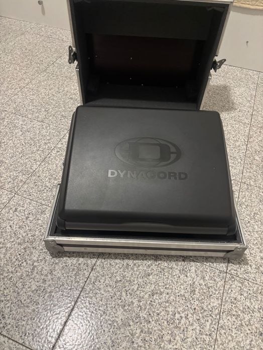 Dynacord powermate 1600 2x1000wat
