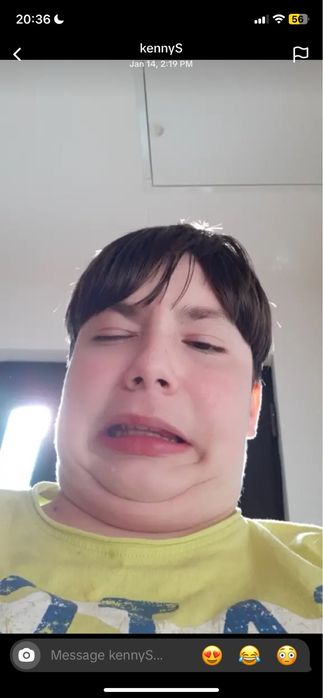 Un prost rares care sta la strada petre carp nr 94