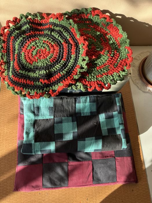 Корпе продам вязаное бабушка вяжет