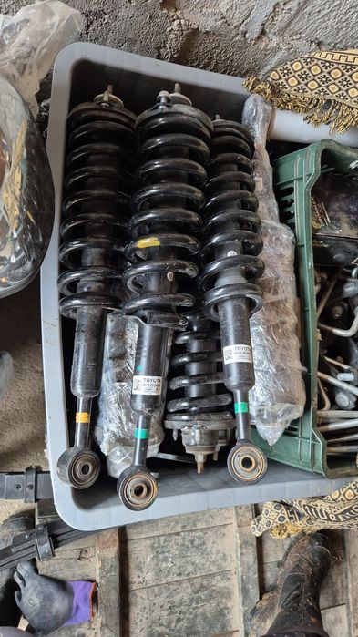 Piulite roata Toyota Hilux  Land Cruiser