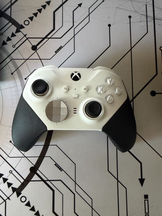 Controllere Xbox Elite Series 2