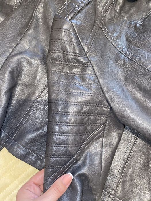 Продам кожанку в отличном состоянии