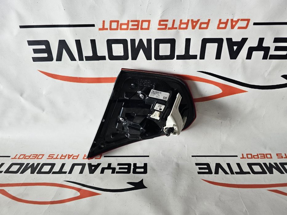 Stop stanga haion Mercedes GLA X156 Facelift 2016 cod A1569068700
