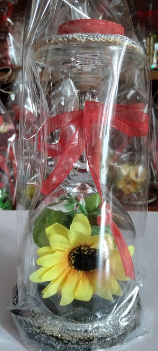 Pahare decorative cu suport pentru lumânare