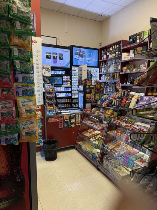 Продавам разработен магазин