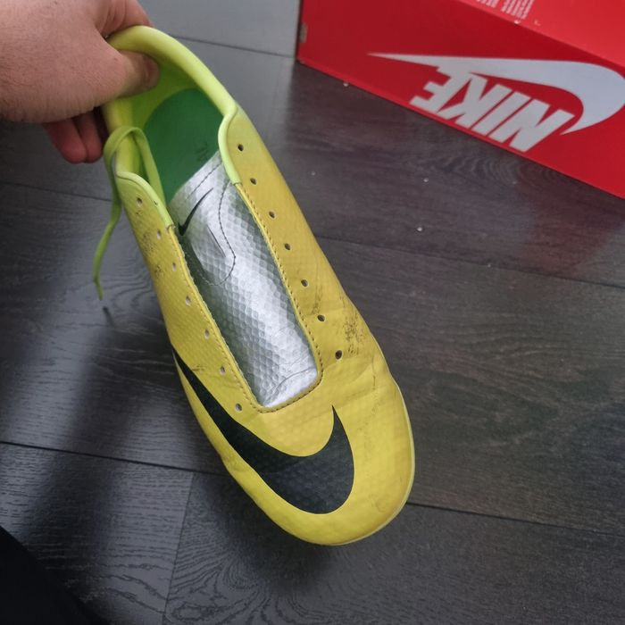 Футболни обувки NIKE