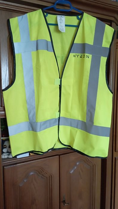 vesta avertisment XS-XL