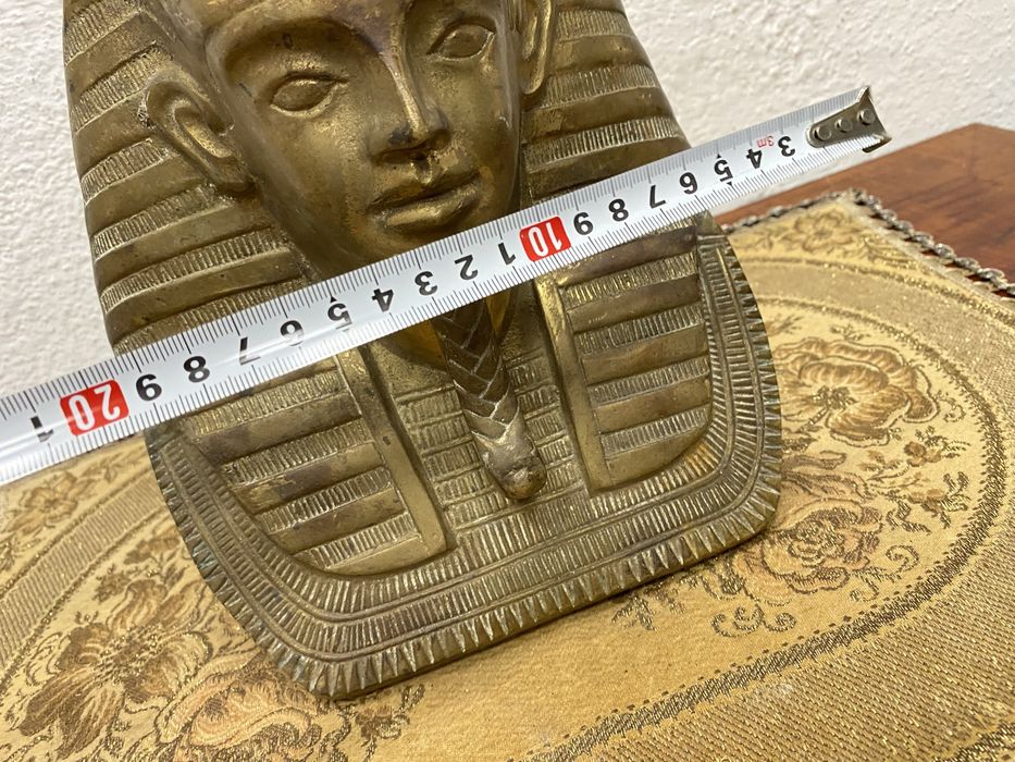Голяма египетска фигура от месинг тутанкамон
