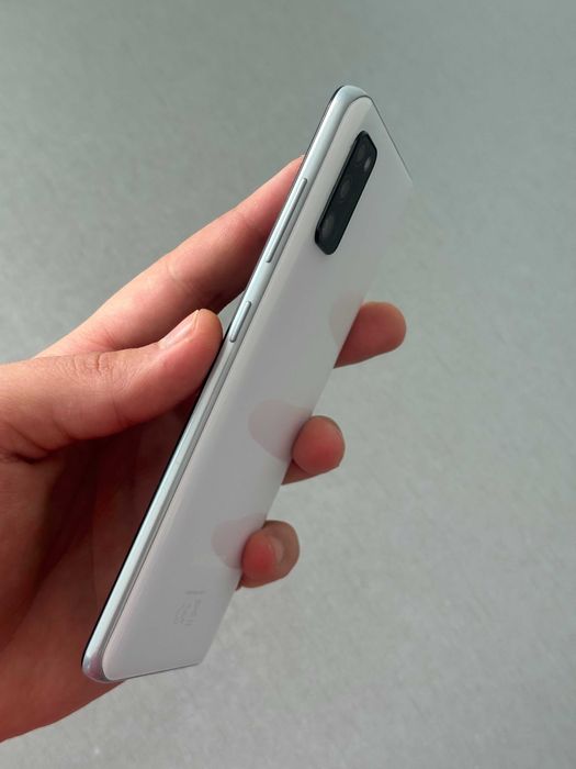 samsung a41 =piese display original bun ! placa defecta
