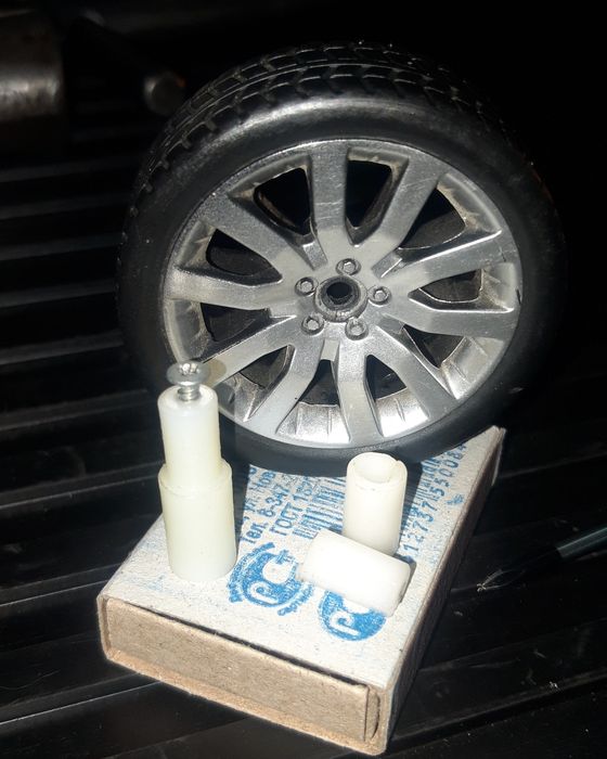 Токарь. 1100 мелочей район. Урал-1